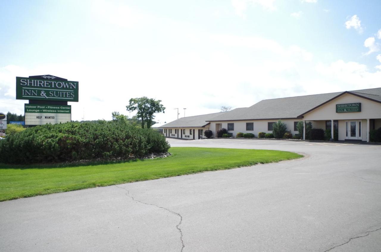 Shiretown Inn & Suites Houlton エクステリア 写真